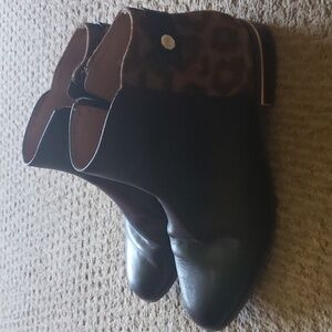 Louise et Vietnam Ankle Boots
